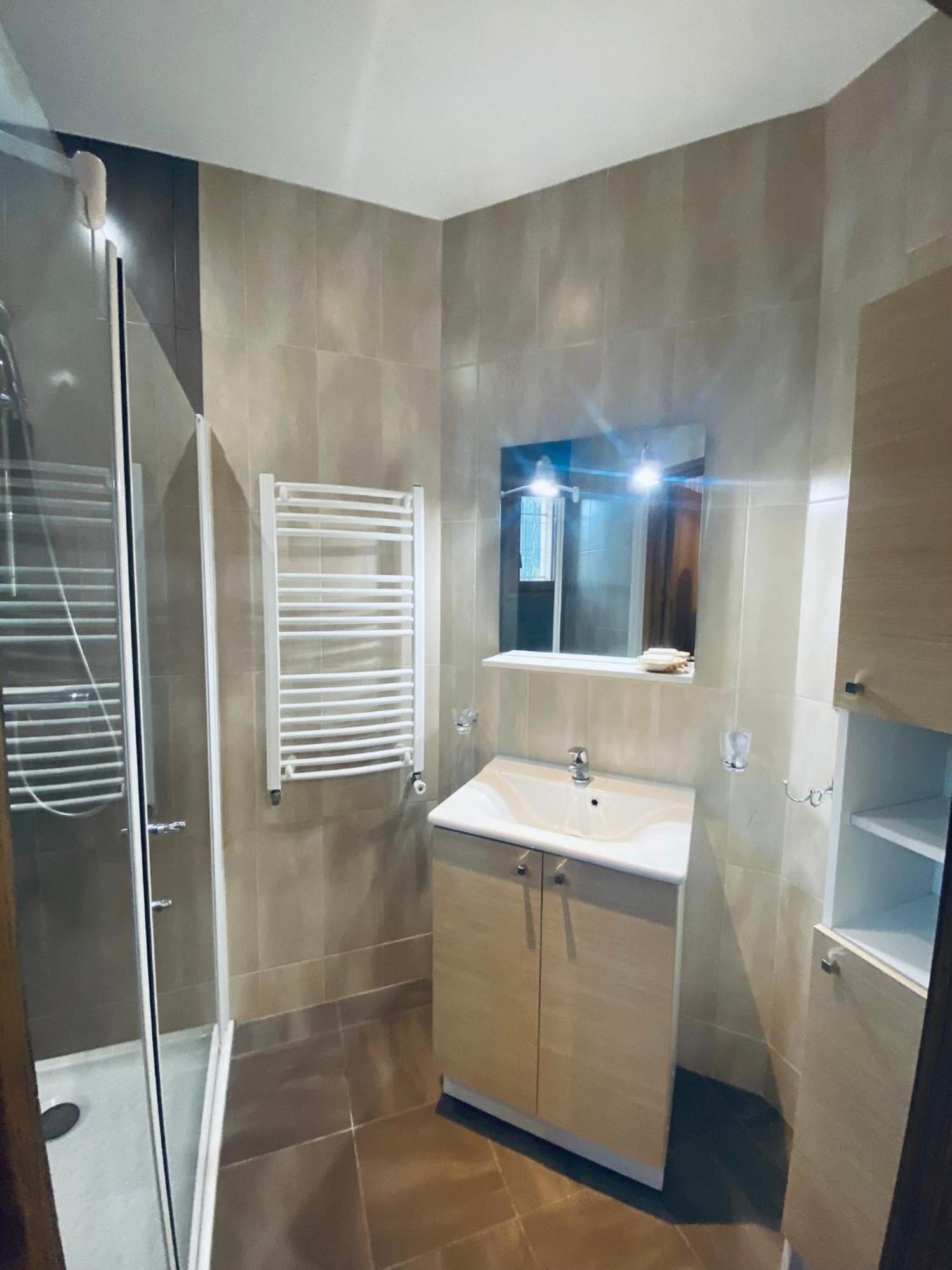 Le Hibou Heureux Bed & Breakfast Bézenac Dış mekan fotoğraf