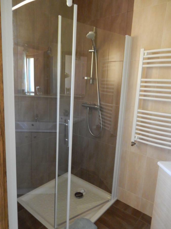 Le Hibou Heureux Bed & Breakfast Bézenac Dış mekan fotoğraf